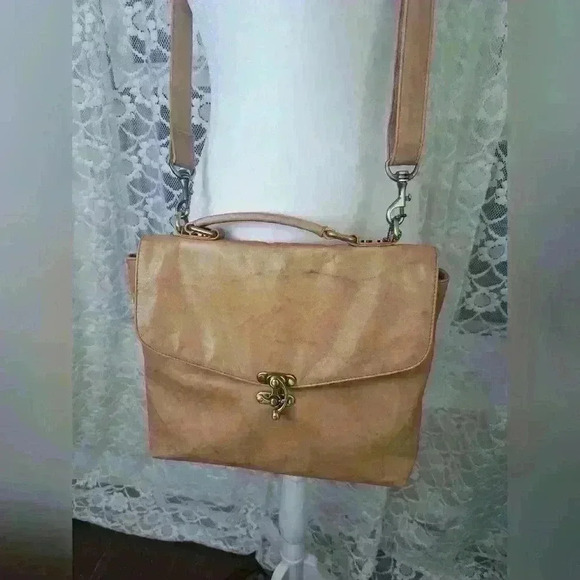 BOLLA Classic Soft Leather Messenger Bag Crossbody Light Brown Handbag Purse - Picture 2 of 16